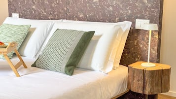 Studio | 2 bedrooms