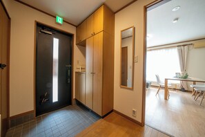 Exterior - Lilac (Sapporo)