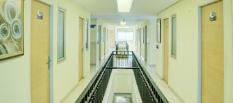 Hotel O Angkatan 45 Near Istana Gubernur Formerly Maleo Hotel