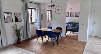 Design Apartment "Kiwi" im alten Schloss Deidesheim