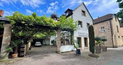 Design Apartment "Kiwi" im alten Schloss Deidesheim