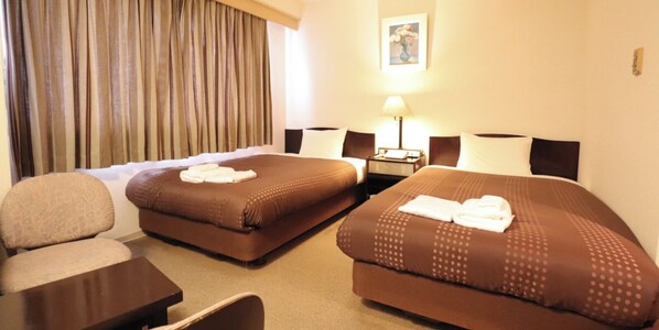 Kannettavalle tietokoneelle sopiva työtila, ilmainen Wi-Fi