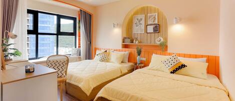 Suite familiare, 3 camere da letto, vasca da bagno, vista mare | Con arredamento individuale, tende oscuranti, ferro/asse da stiro