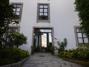 Front of property - Residencial Luso Brasileira (Matosinhos)