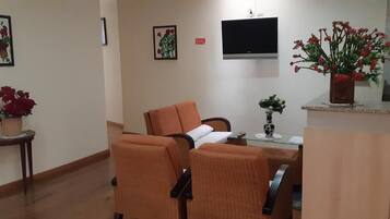 Televisión de 32 pulgadas con canales por cable