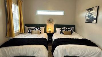 2 bedrooms, iron/ironing board, WiFi, bed sheets