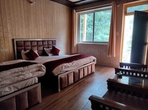 Bureau, espace de travail pour ordinateur portable