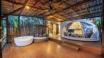 Standard Room, Mountain View | Desk, free WiFi