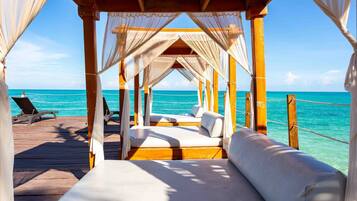 Villa, Multiple Bedrooms, Smoking, Balcony | Exterior