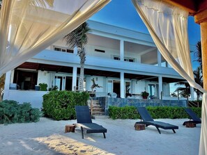 Villa, 6 Bedrooms, Smoking, Balcony | Property grounds - Perfect Beach Location For Families And Weddings (Costa Mujeres)