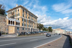 Exterior - Sea View House Next to Genova Waterfront (Genoa)