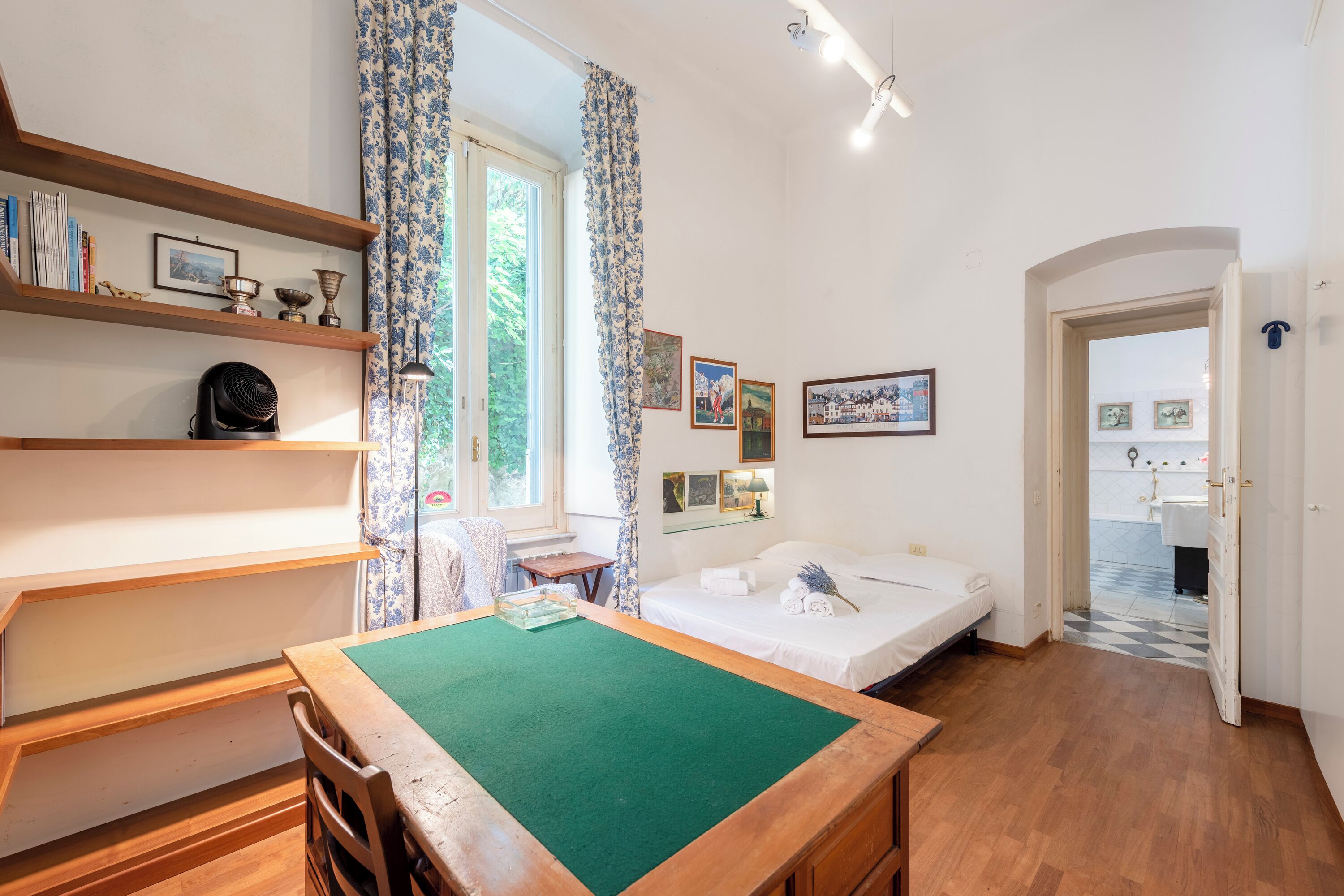 3 bedrooms, in-room safe, laptop workspace, iron/ironing board