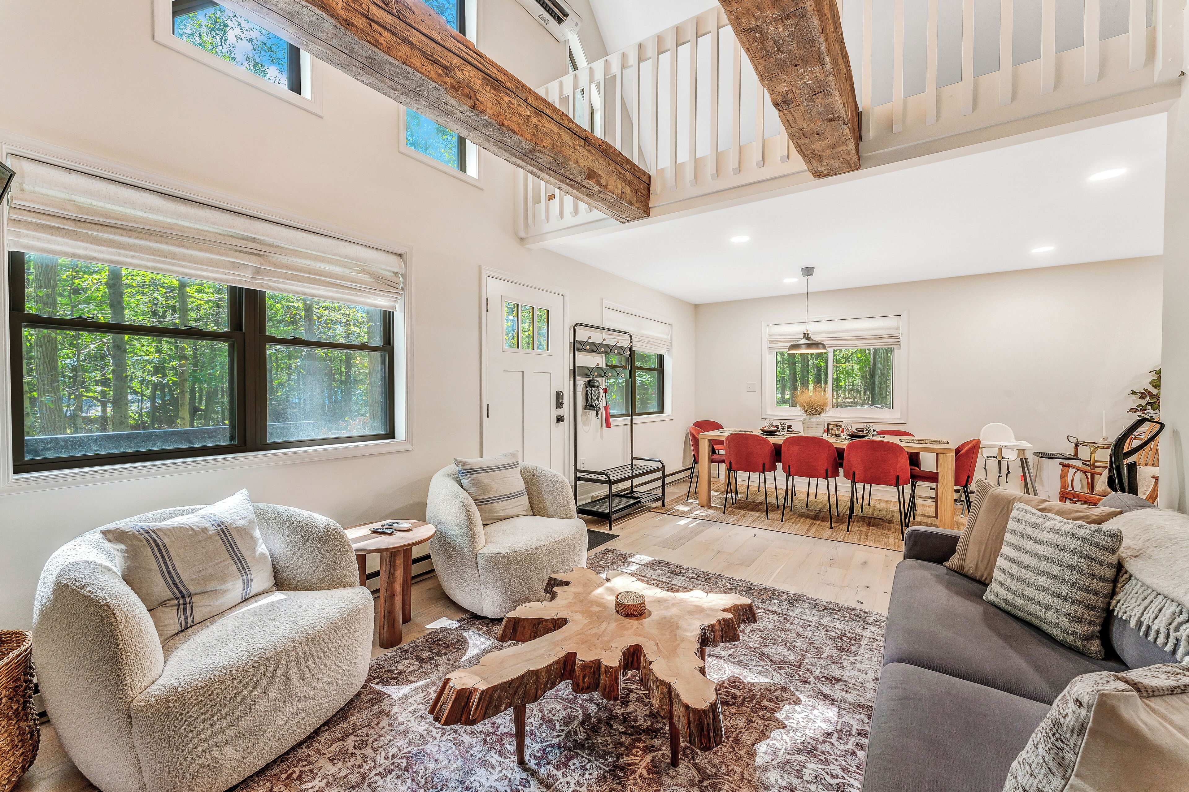 Smart TV, fireplace, offices