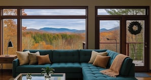 Smart-TV, Kamin, Videospiele, DVD-Player