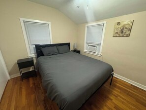 2 bedrooms, WiFi, bed sheets