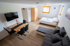Soundproofing, free WiFi - PJagodic Apartments and Wellness (Cerklje na Gorenjskem)