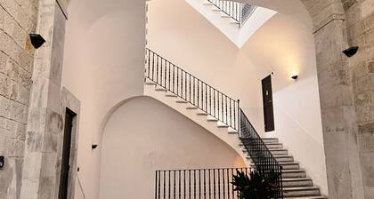 MarArt the living art stay luxury room