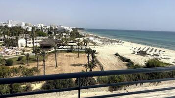 Apartment, 2 Bedrooms, Accessible, Balcony | Balcony