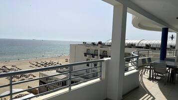 Apartment, 2 Bedrooms, Accessible, Balcony | Balcony