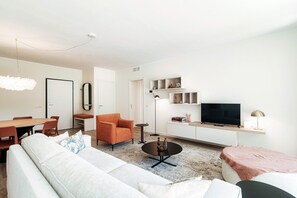 Apartment | 2 bedrooms, premium bedding, down comforters, iron/ironing board - Casa Sofia (Menaggio)