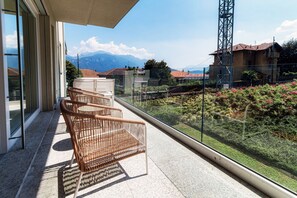Apartment | Balcony - Casa Sofia (Menaggio)