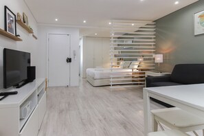 Interior - Downtown Charming III by Homing (Lisbon)