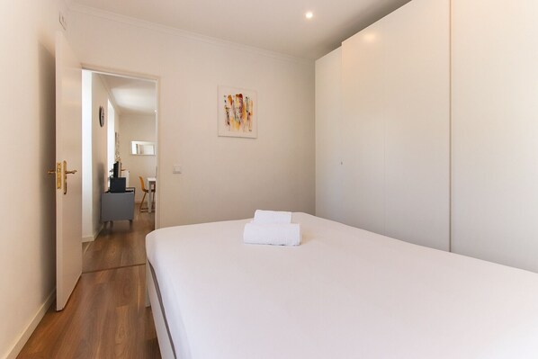 Unclassified image, 1 of 26, button - Typical Madragoa by Homing (Lisbon)