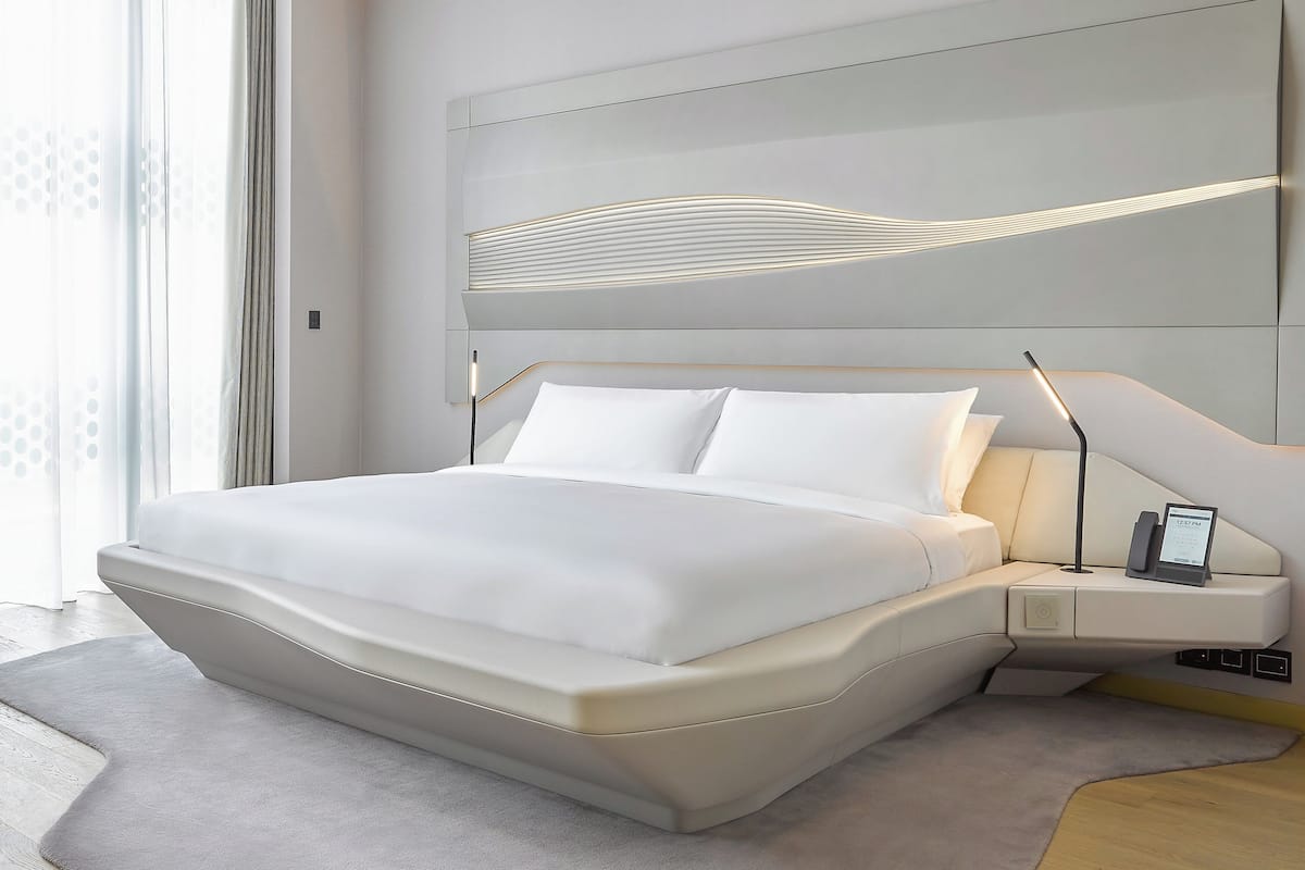 1 Bedroom ME Residence Burj Khalifa View | Sengetøy av topp kvalitet, minibar, safe på rommet og skrivebord