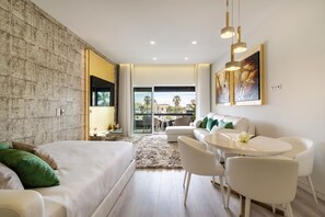 Living area - Estoril Garden View by Homing (Cascais)