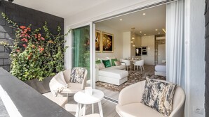 Unclassified image, 4 of 37, button - Estoril Garden View by Homing (Cascais)