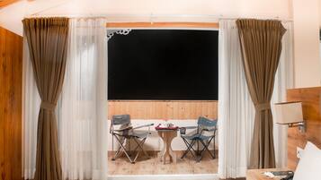 Premium Suite | 1 bedroom, desk, laptop workspace, free WiFi