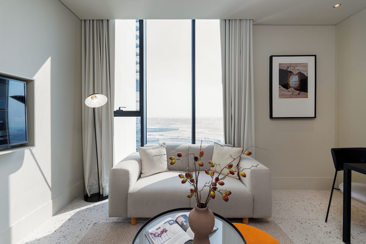Superior Studio, 1 King Bed | Living area