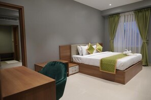 Deluxe Room | Soundproofing, free WiFi - Hotel Grand Alleppey (Ambalapuzha)