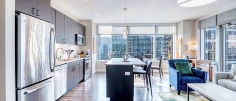 Fridge, microwave, oven, stovetop