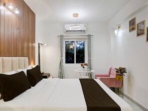 Apartment | 1 bedroom, laptop workspace, bed sheets - Apartment in Goa Near Stunning Beaches (Siolim)