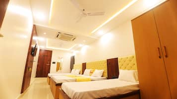 Quarto família | Escrivaninha, espaço de trabalho para notebook, quartos à prova de som