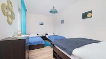 1 bedroom, iron/ironing board, WiFi, bed sheets