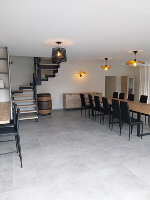 Dining - GITE 43 HAUTE-LOIRE (Araules)