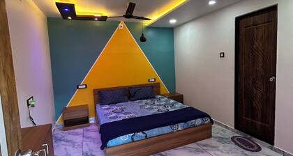 Mahadev Home Stay