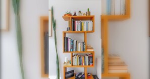 Interior - Tasteful 1BD Townhouse in the Heart of Hackney (Greater London)