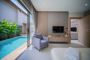 3 bedrooms, in-room safe, individually furnished, blackout curtains - Zenithy 3BR Villa with Pool by NLA (Choeng Thale)