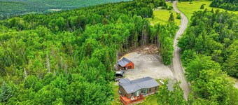 4 Mi to Lake Francis: Peaceful Pittsburg Home