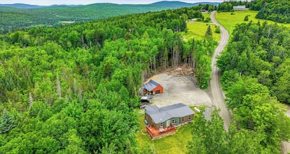 4 Mi to Lake Francis: Peaceful Pittsburg Home