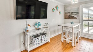 Apartment (2 Bedrooms) | Interior - On-site Ocean Access: Condo in Myrtle Beach (Myrtle Beach)