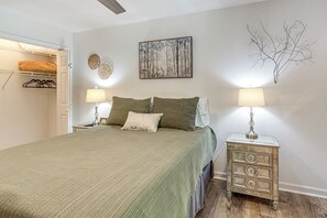 House (2 Bedrooms) | Bahagian dalam