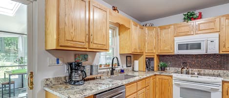 Rumah (2 Bedrooms) | Interior