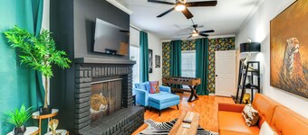 Colorful Baton Rouge Home: Deck, Grill & Fire Pit