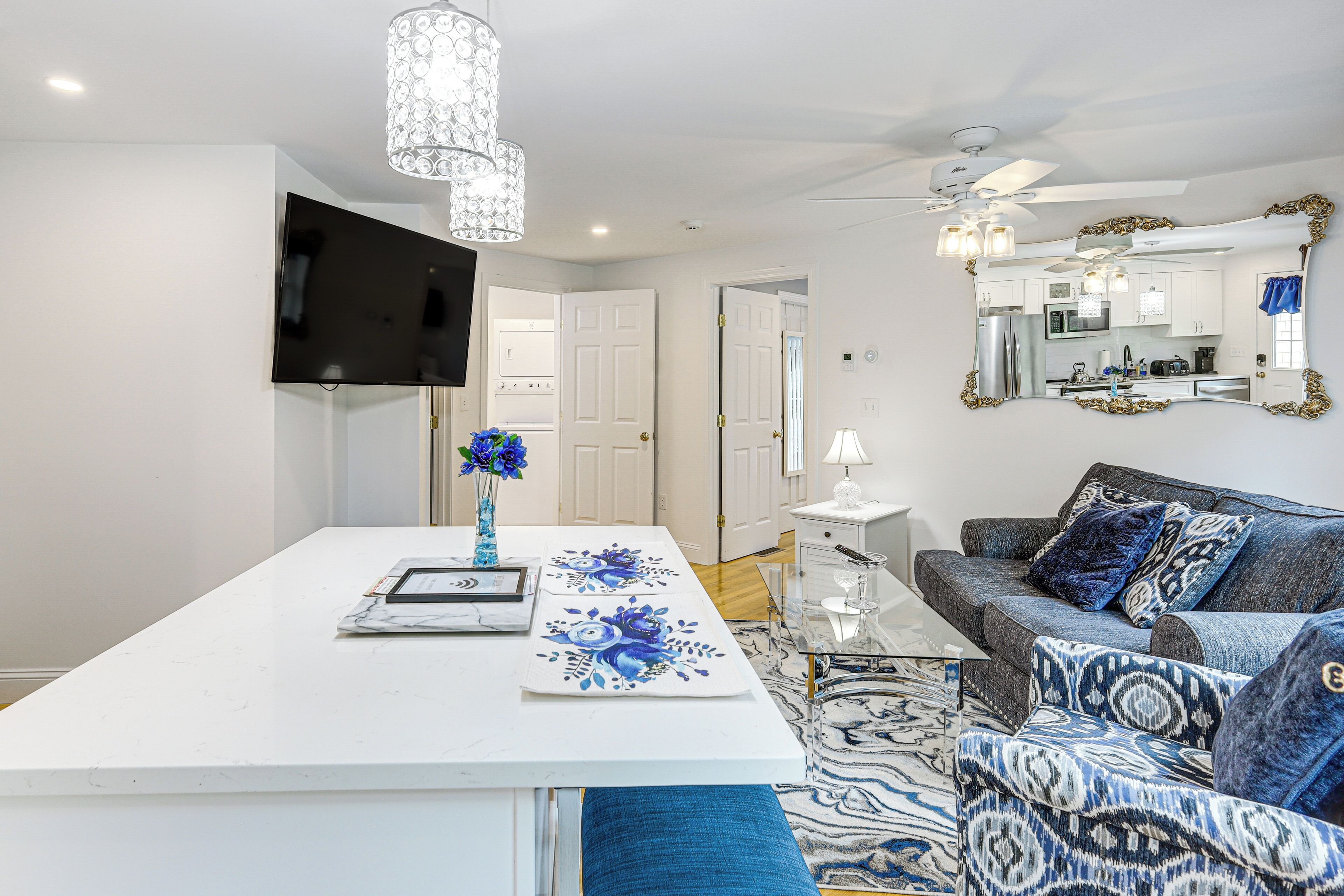 Apartment (1 Bedroom) | Interior