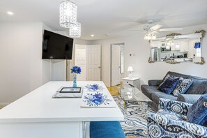 Apartment (1 Bedroom) | Interior