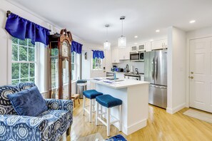 Apartment (1 Bedroom) | Interior